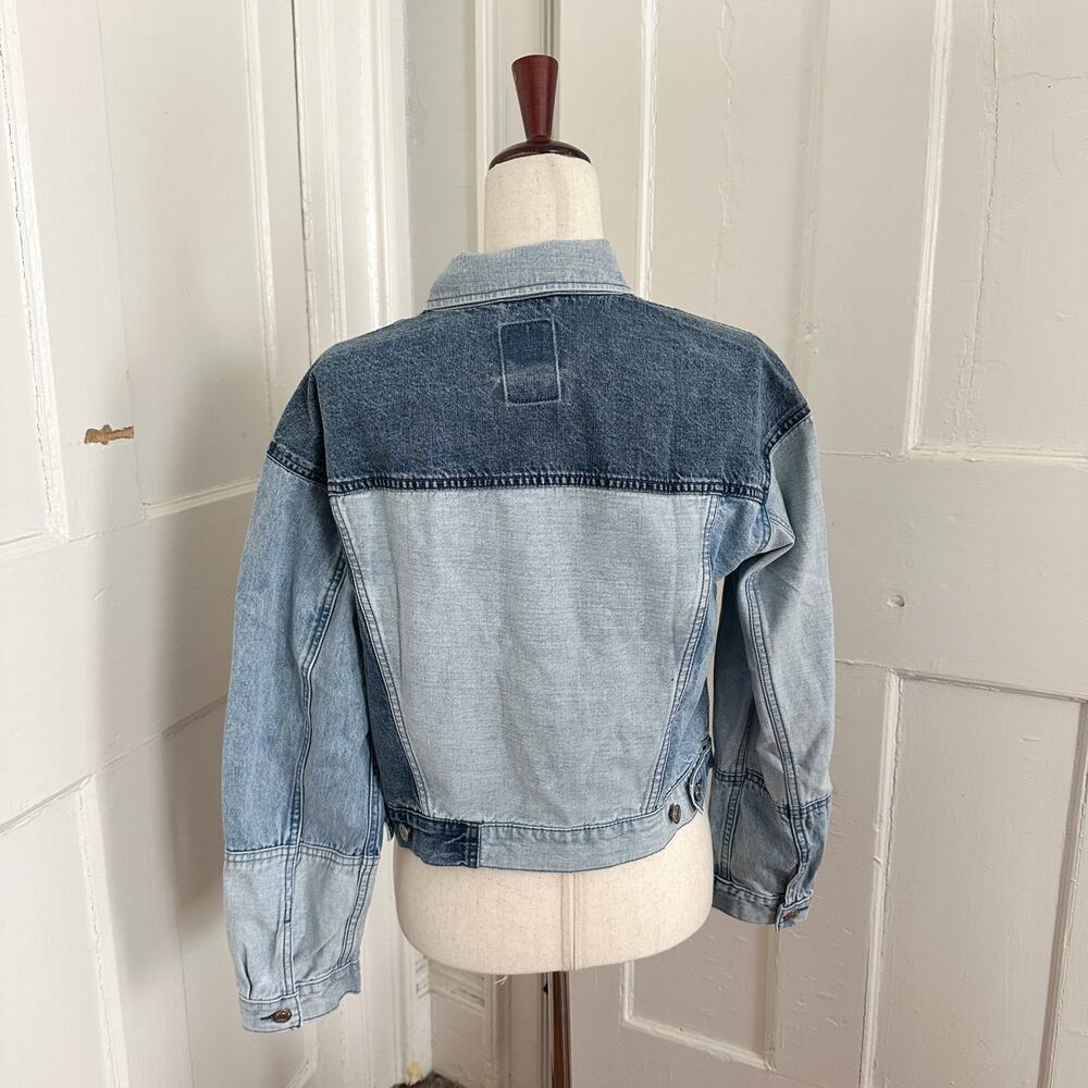 NWT Gap Patchwork Denim Jacket NWT - image 3